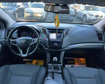 Черный Хендай и40, объемом двигателя 1.6 л и пробегом 318 тыс. км за 11700 $, фото 14 на Automoto.ua