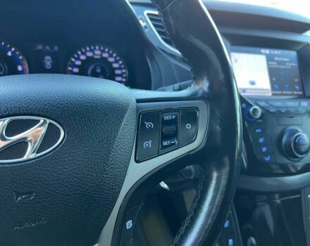 Черный Хендай и40, объемом двигателя 1.6 л и пробегом 318 тыс. км за 11700 $, фото 12 на Automoto.ua