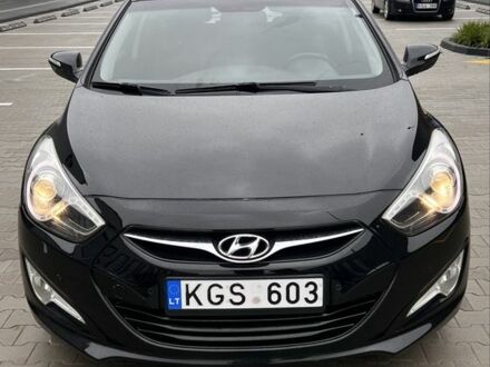 Чорний Хендай і40, об'ємом двигуна 1.7 л та пробігом 236 тис. км за 4059 $, фото 1 на Automoto.ua