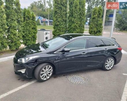 Черный Хендай и40, объемом двигателя 1.7 л и пробегом 213 тыс. км за 11700 $, фото 1 на Automoto.ua