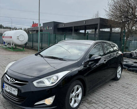 Чорний Хендай і40, об'ємом двигуна 1.69 л та пробігом 198 тис. км за 9300 $, фото 1 на Automoto.ua