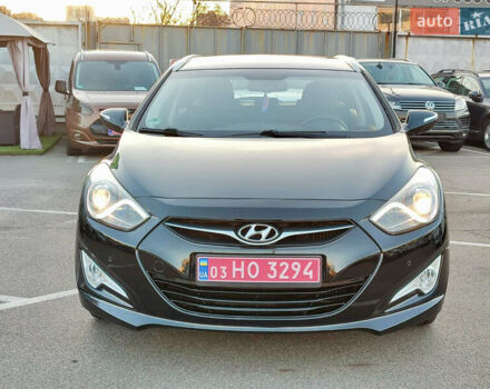 Черный Хендай и40, объемом двигателя 1.7 л и пробегом 165 тыс. км за 13900 $, фото 1 на Automoto.ua