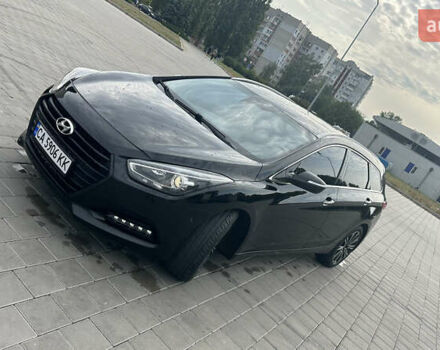 Чорний Хендай і40, об'ємом двигуна 1.7 л та пробігом 212 тис. км за 11900 $, фото 1 на Automoto.ua