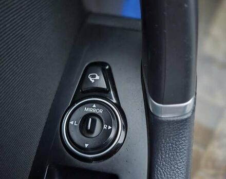 Коричневый Хендай и40, объемом двигателя 1.69 л и пробегом 321 тыс. км за 12200 $, фото 39 на Automoto.ua