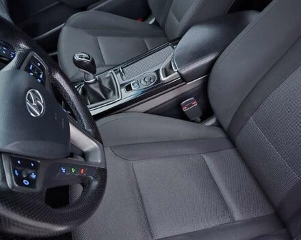 Коричневый Хендай и40, объемом двигателя 1.69 л и пробегом 321 тыс. км за 12200 $, фото 44 на Automoto.ua