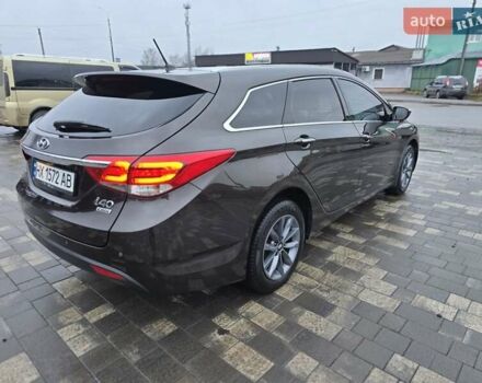 Коричневый Хендай и40, объемом двигателя 1.69 л и пробегом 321 тыс. км за 12200 $, фото 14 на Automoto.ua