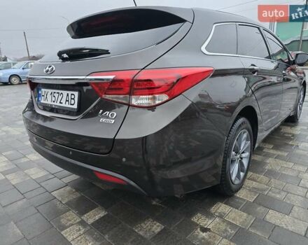 Коричневый Хендай и40, объемом двигателя 1.69 л и пробегом 321 тыс. км за 12200 $, фото 12 на Automoto.ua