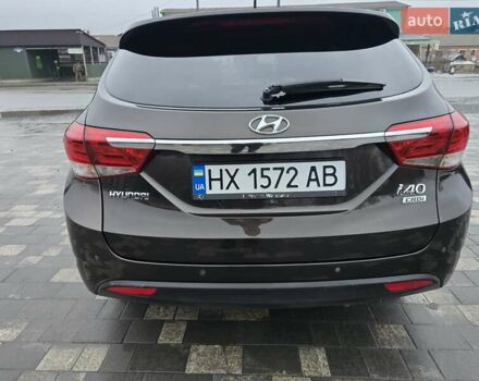 Коричневый Хендай и40, объемом двигателя 1.69 л и пробегом 321 тыс. км за 12200 $, фото 16 на Automoto.ua