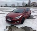 Красный Хендай и40, объемом двигателя 1.69 л и пробегом 189 тыс. км за 12750 $, фото 3 на Automoto.ua
