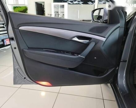 Хендай и40, объемом двигателя 1.7 л и пробегом 150 тыс. км за 16900 $, фото 11 на Automoto.ua