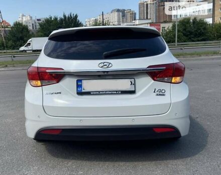 Хендай и40, объемом двигателя 1.69 л и пробегом 321 тыс. км за 9700 $, фото 6 на Automoto.ua