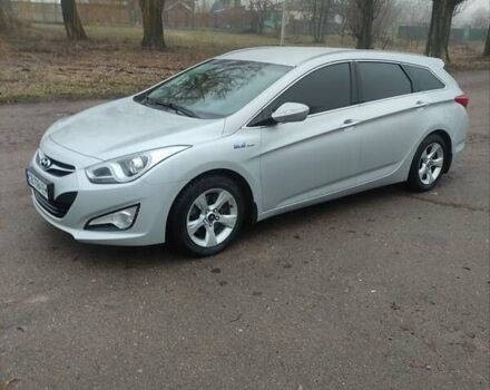 Хендай и40, объемом двигателя 1.69 л и пробегом 273 тыс. км за 8000 $, фото 1 на Automoto.ua