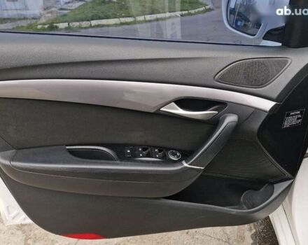 Хендай и40, объемом двигателя 1.7 л и пробегом 245 тыс. км за 6999 $, фото 9 на Automoto.ua