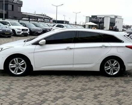 Хендай и40, объемом двигателя 1.7 л и пробегом 337 тыс. км за 9790 $, фото 3 на Automoto.ua