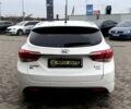 Хендай и40, объемом двигателя 1.7 л и пробегом 337 тыс. км за 9790 $, фото 5 на Automoto.ua