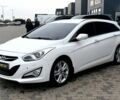 Хендай и40, объемом двигателя 1.7 л и пробегом 337 тыс. км за 9790 $, фото 2 на Automoto.ua