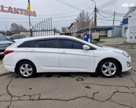 Хендай и40, объемом двигателя 1.7 л и пробегом 245 тыс. км за 6999 $, фото 3 на Automoto.ua