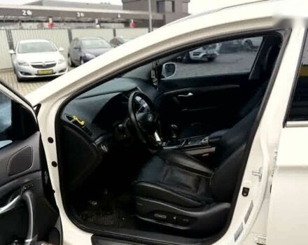 Хендай и40, объемом двигателя 1.7 л и пробегом 337 тыс. км за 9790 $, фото 8 на Automoto.ua