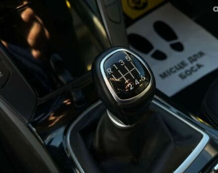 Хендай и40, объемом двигателя 1.7 л и пробегом 180 тыс. км за 10300 $, фото 21 на Automoto.ua