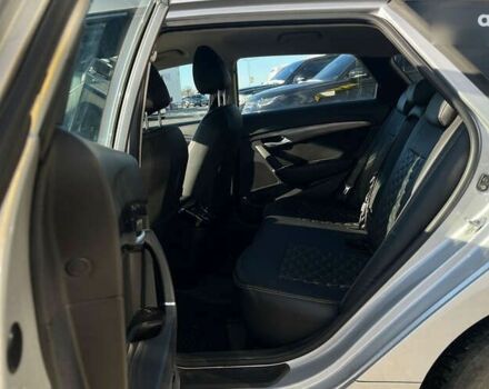 Хендай и40, объемом двигателя 1.7 л и пробегом 180 тыс. км за 10300 $, фото 27 на Automoto.ua