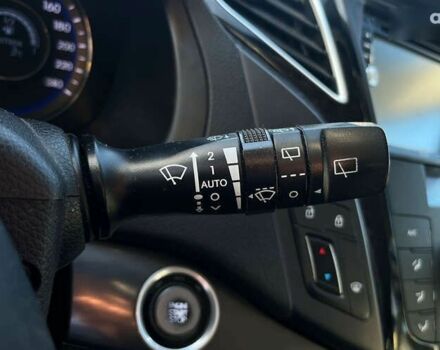 Хендай и40, объемом двигателя 1.7 л и пробегом 180 тыс. км за 10300 $, фото 16 на Automoto.ua