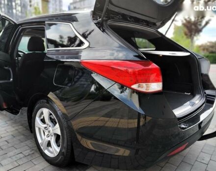 Хендай и40, объемом двигателя 1.7 л и пробегом 254 тыс. км за 7990 $, фото 12 на Automoto.ua