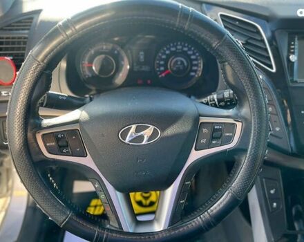 Хендай и40, объемом двигателя 1.7 л и пробегом 180 тыс. км за 10300 $, фото 12 на Automoto.ua