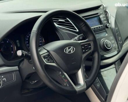 Хендай и40, объемом двигателя 1.7 л и пробегом 342 тыс. км за 7600 $, фото 18 на Automoto.ua