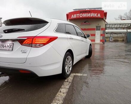 Хендай і40, об'ємом двигуна 1.7 л та пробігом 229 тис. км за 9900 $, фото 2 на Automoto.ua