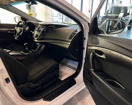 Хендай і40, об'ємом двигуна 0 л та пробігом 288 тис. км за 9300 $, фото 27 на Automoto.ua