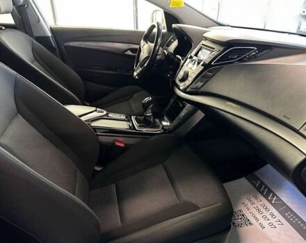 Хендай і40, об'ємом двигуна 0 л та пробігом 288 тис. км за 9300 $, фото 28 на Automoto.ua