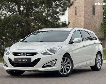 Хендай и40, объемом двигателя 1.7 л и пробегом 342 тыс. км за 8500 $, фото 1 на Automoto.ua