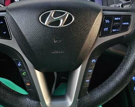 Серый Хендай и40, объемом двигателя 2 л и пробегом 142 тыс. км за 9970 $, фото 7 на Automoto.ua