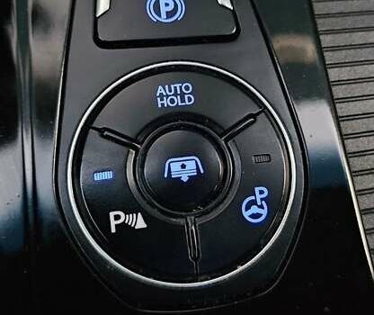 Серый Хендай и40, объемом двигателя 2 л и пробегом 142 тыс. км за 9970 $, фото 8 на Automoto.ua