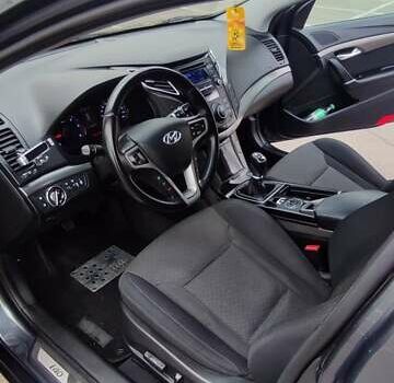 Хендай и40 2015 в Одессе на Automoto.ua Серый Хендай и40, объемом двигателя 1.7 л и пробегом 188 тыс. км за 10600 $, фото 4 на Automoto.ua