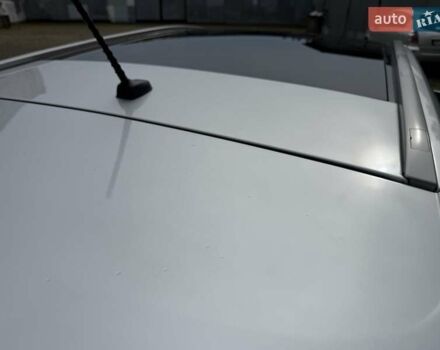 Серый Хендай и40, объемом двигателя 1.69 л и пробегом 221 тыс. км за 11200 $, фото 9 на Automoto.ua
