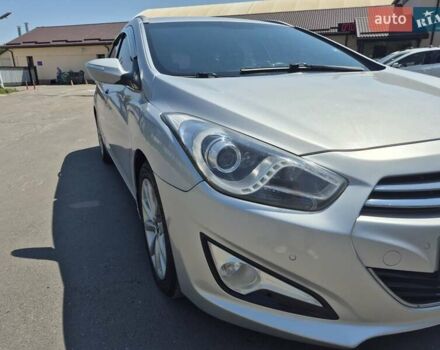 Серый Хендай и40, объемом двигателя 1.7 л и пробегом 245 тыс. км за 9800 $, фото 7 на Automoto.ua