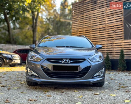 Серый Хендай и40, объемом двигателя 1.69 л и пробегом 142 тыс. км за 9100 $, фото 9 на Automoto.ua