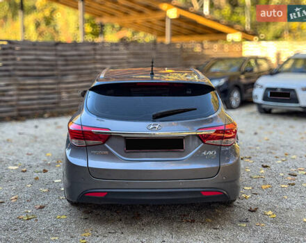 Серый Хендай и40, объемом двигателя 1.69 л и пробегом 142 тыс. км за 9100 $, фото 19 на Automoto.ua