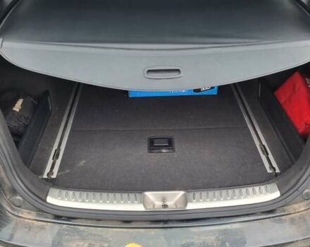 Серый Хендай и40, объемом двигателя 1.7 л и пробегом 238 тыс. км за 8500 $, фото 11 на Automoto.ua