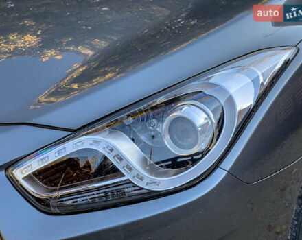 Серый Хендай и40, объемом двигателя 1.69 л и пробегом 142 тыс. км за 9100 $, фото 40 на Automoto.ua