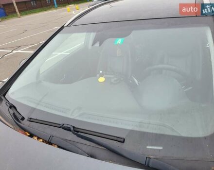 Серый Хендай и40, объемом двигателя 1.7 л и пробегом 238 тыс. км за 8500 $, фото 5 на Automoto.ua