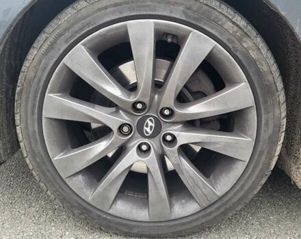 Серый Хендай и40, объемом двигателя 1.7 л и пробегом 238 тыс. км за 8500 $, фото 7 на Automoto.ua