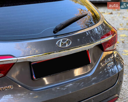 Серый Хендай и40, объемом двигателя 1.69 л и пробегом 142 тыс. км за 9100 $, фото 43 на Automoto.ua