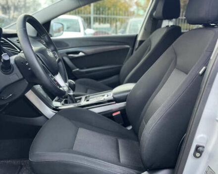 Серый Хендай и40, объемом двигателя 1.7 л и пробегом 169 тыс. км за 8100 $, фото 9 на Automoto.ua