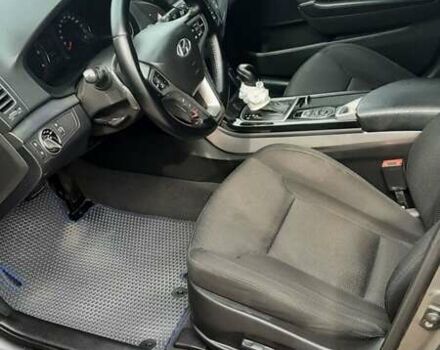 Серый Хендай и40, объемом двигателя 1.69 л и пробегом 248 тыс. км за 10499 $, фото 12 на Automoto.ua