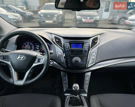 Серый Хендай и40, объемом двигателя 1.7 л и пробегом 169 тыс. км за 8100 $, фото 11 на Automoto.ua