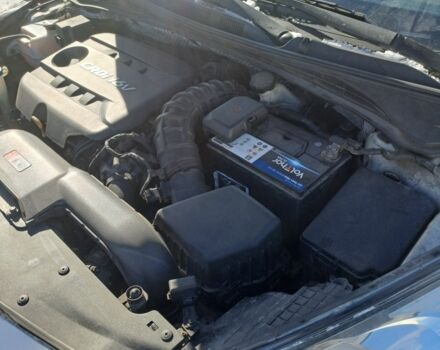 Серый Хендай и40, объемом двигателя 1.7 л и пробегом 261 тыс. км за 9900 $, фото 6 на Automoto.ua