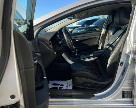 Серый Хендай и40, объемом двигателя 1.7 л и пробегом 180 тыс. км за 10300 $, фото 8 на Automoto.ua