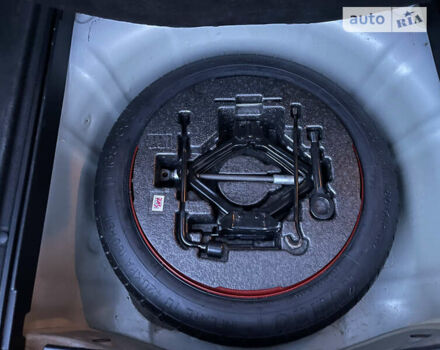 Сірий Хендай і40, об'ємом двигуна 1.7 л та пробігом 218 тис. км за 10250 $, фото 41 на Automoto.ua